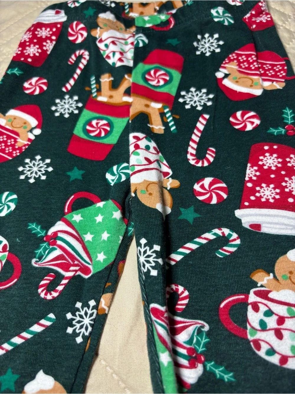 Children’s Place 5T Merry Everything Pajama Set
